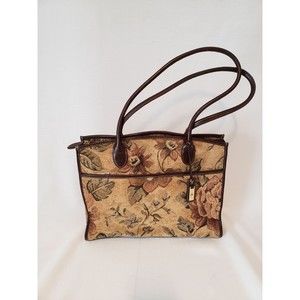 Etienne Aigner purse